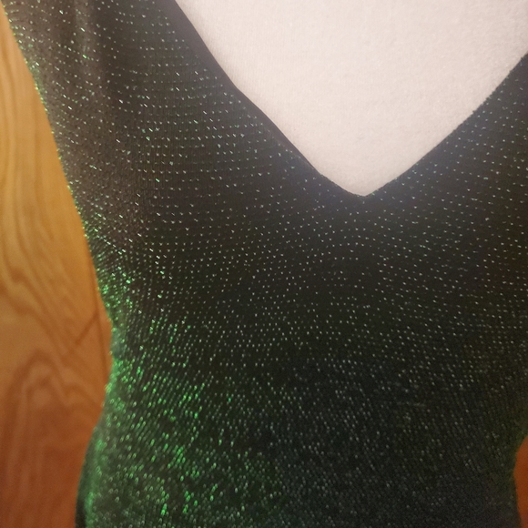 NWOT Socialite green and black sparkle spaghetti strap dress with inside lining. - Picture 2 of 11